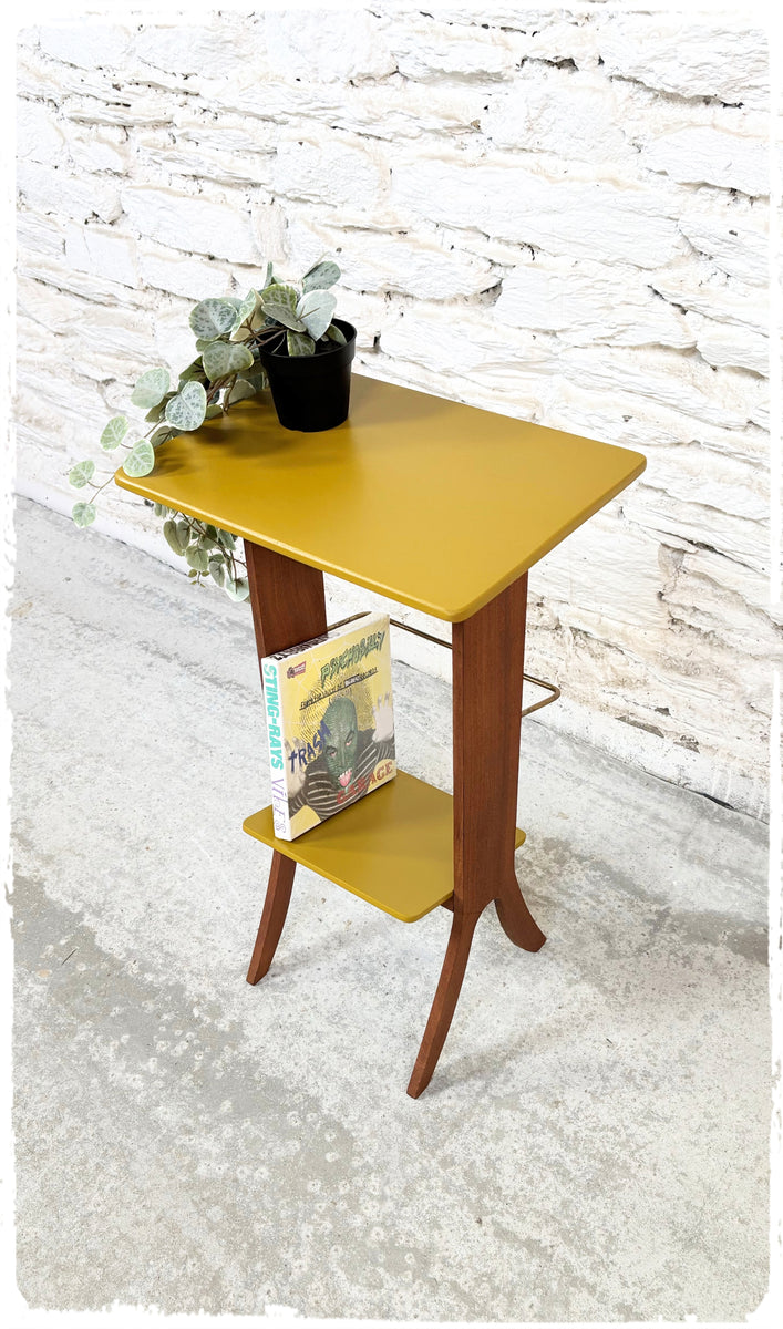 vintage atelier Rangement Buffet Vitrine Vintage Pieds Compas Métal Doré