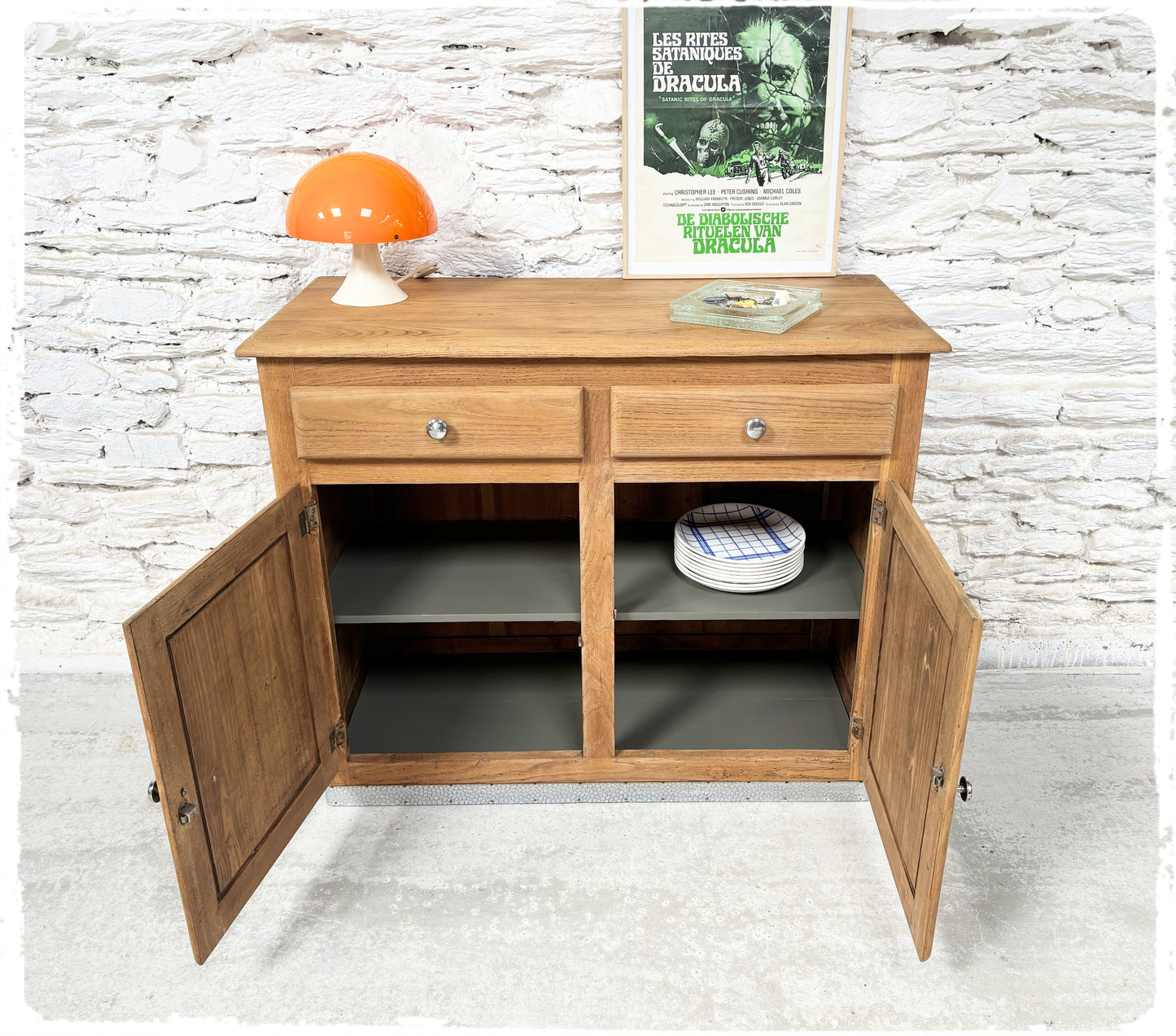 Buffet Vintage en Chêne Massif