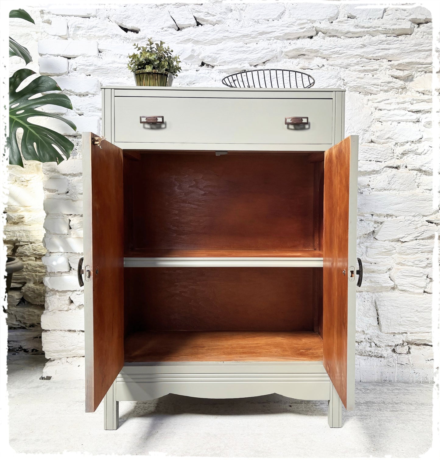 Buffet Vintage Revisté