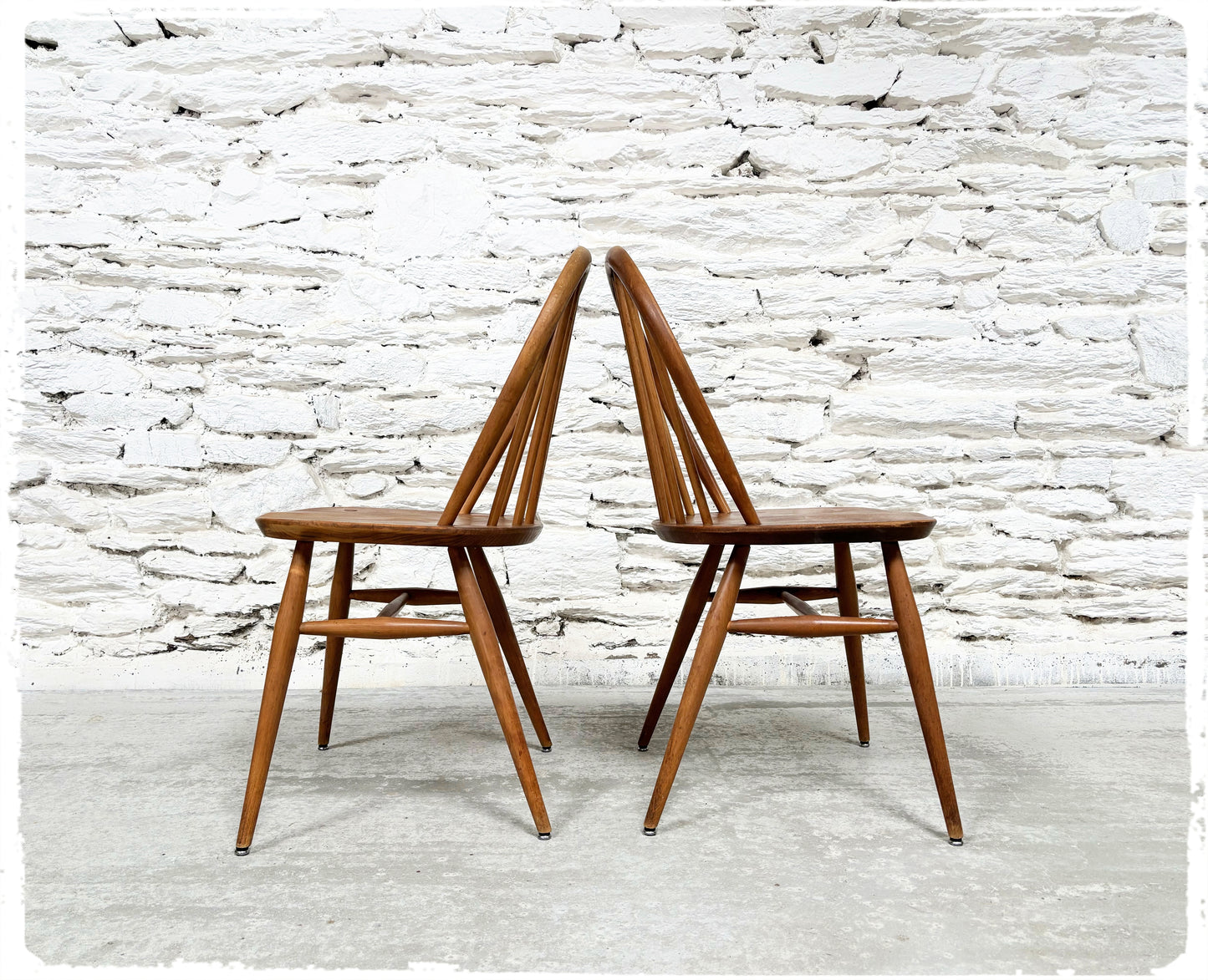 Paire de Chaises Windsor Vintage Ercol en Orme
