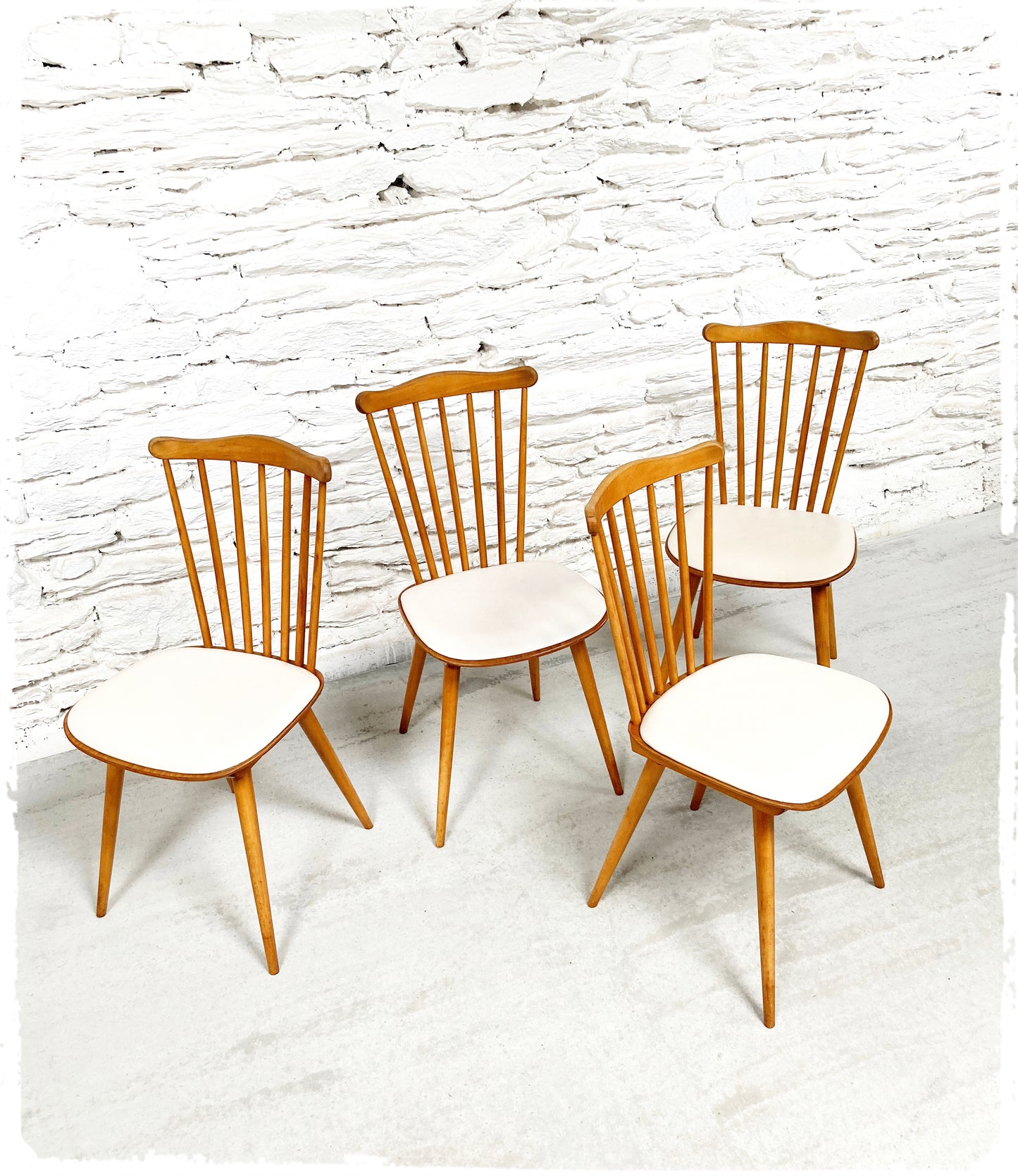 Chaises Bistrot Vintage Baumann Sonate Pieds Compas