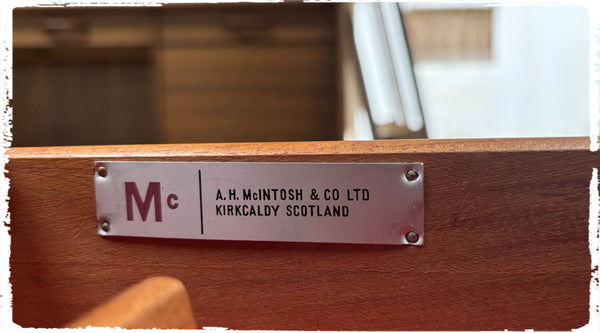 Enfilade Vintage en Teck McIntosh