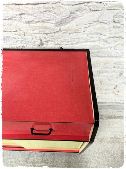 Buffet Vintage en Formica Jaune et Rouge Pieds Métal
