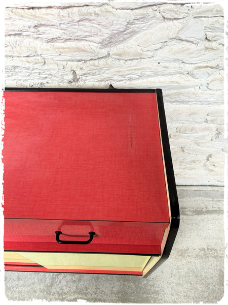 Buffet Vintage en Formica Jaune et Rouge Pieds Métal