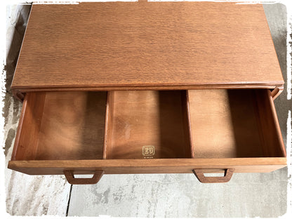 Commode Vintage Pieds Compas en Teck G PLAN