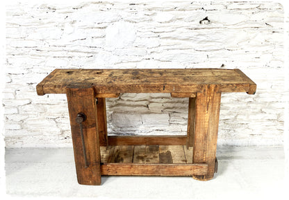 Ancien Établi de Menuisier en Bois Massif