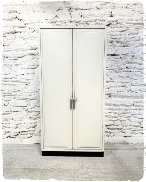 Ancienne Petite Armoire d’Usine Vintage 2 Portes