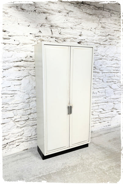 Ancienne Petite Armoire d’Usine Vintage 2 Portes