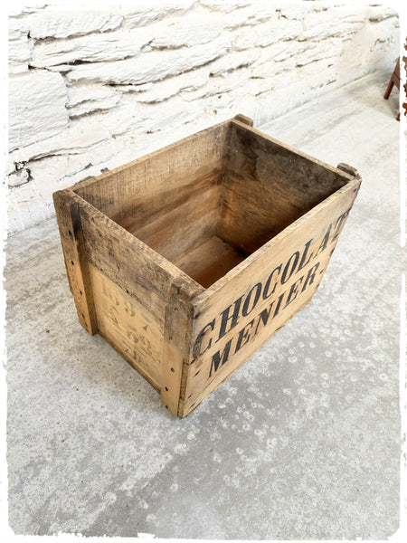 Ancienne Caisse Vintage en Bois Chocolat Menier
