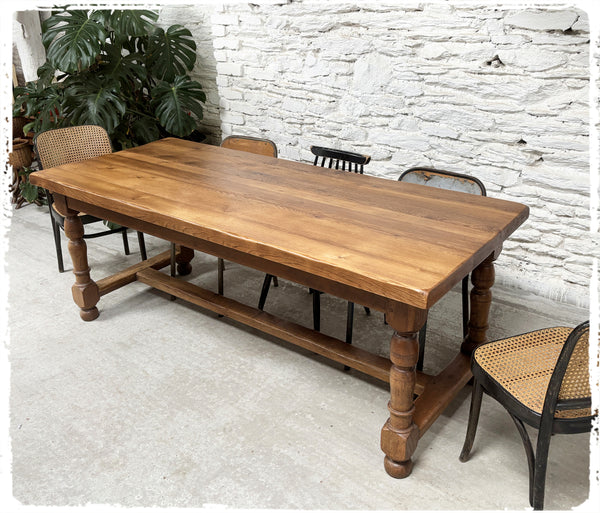 Ancienne Grande Table de Ferme Vintage en Chêne Massif Vernis