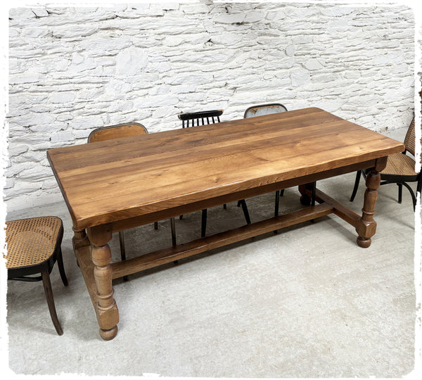 Ancienne Grande Table de Ferme Vintage en Chêne Massif Vernis