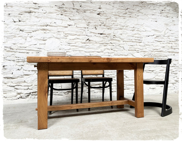 Ancienne Petite Table de Ferme Vintage en Orme Massif