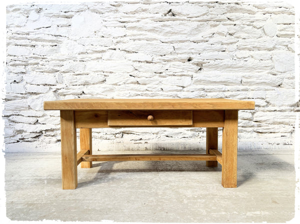 Ancienne Table Basse de Ferme en Chêne Massif