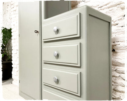 Petite Armoire Commode Vintage Asymétrique Pieds Compas