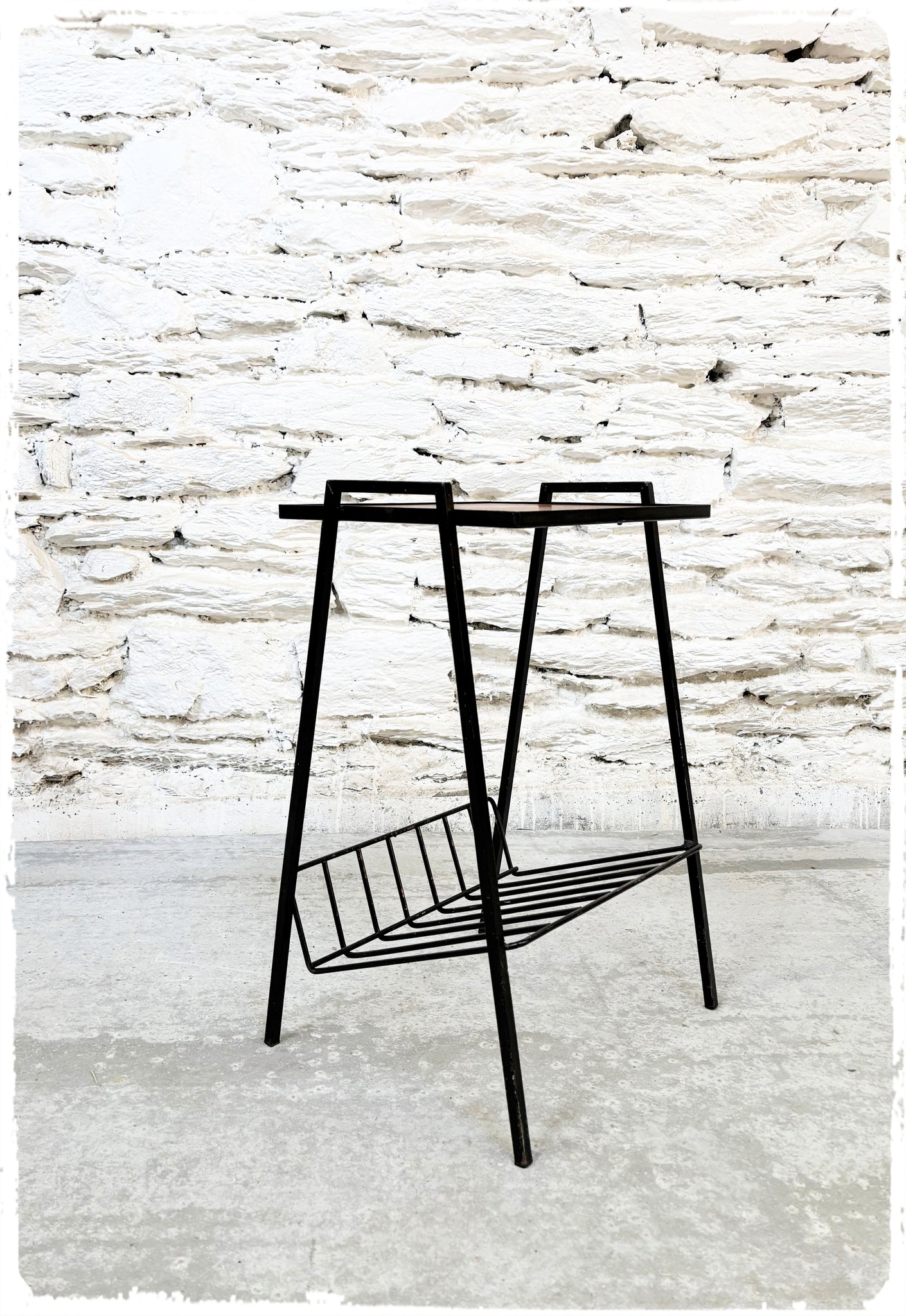 Bout de Canapé Porte Revues Vintage Moderniste