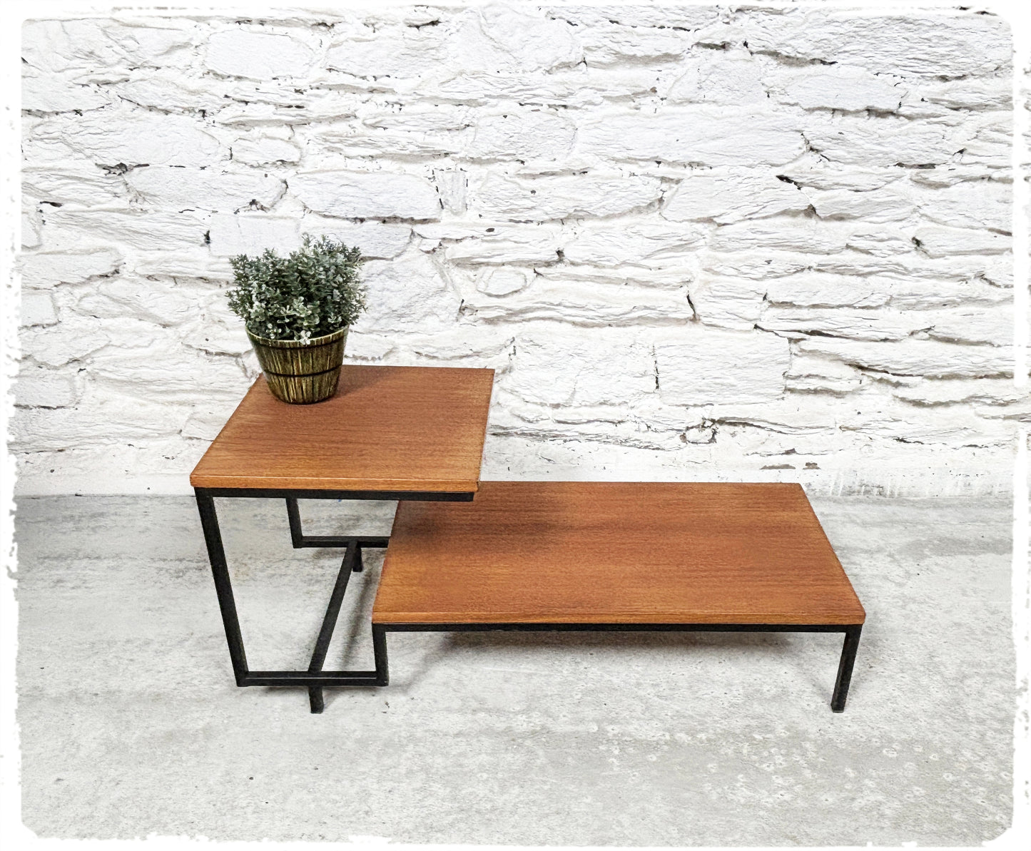 Bout de Canapé Table Basse Vintage Moderniste
