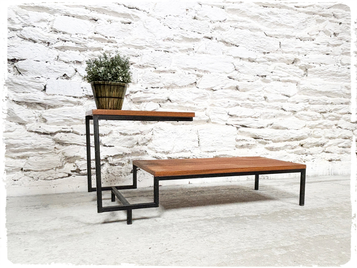 Bout de Canapé Table Basse Vintage Moderniste
