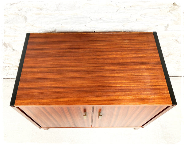 Buffet Bas Vintage en Acajou