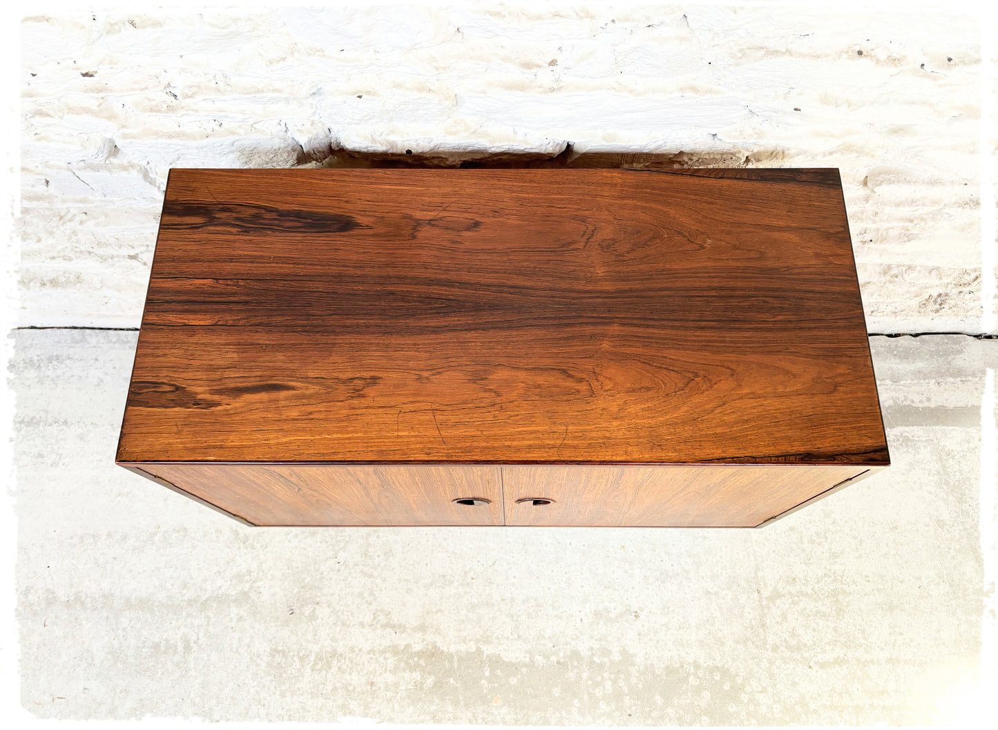 Buffet Vintage Scandinave Pieds Compas Rud Thygesen et Johnny Sorensen pour HG Furniture