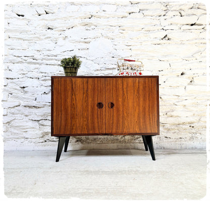 Buffet Vintage Scandinave Pieds Compas Rud Thygesen et Johnny Sorensen pour HG Furniture