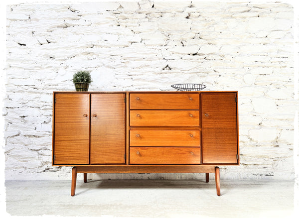 Buffet Vintage en Teck & Afromosia Minty Limited