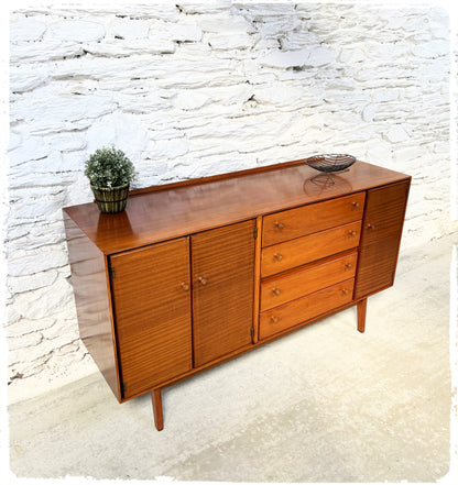 Buffet Vintage en Teck & Afromosia Minty Limited