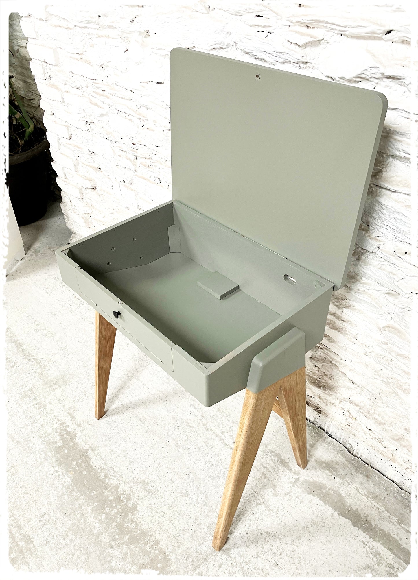 Bureau Pupitre Console Vintage Pieds Compas Revisité