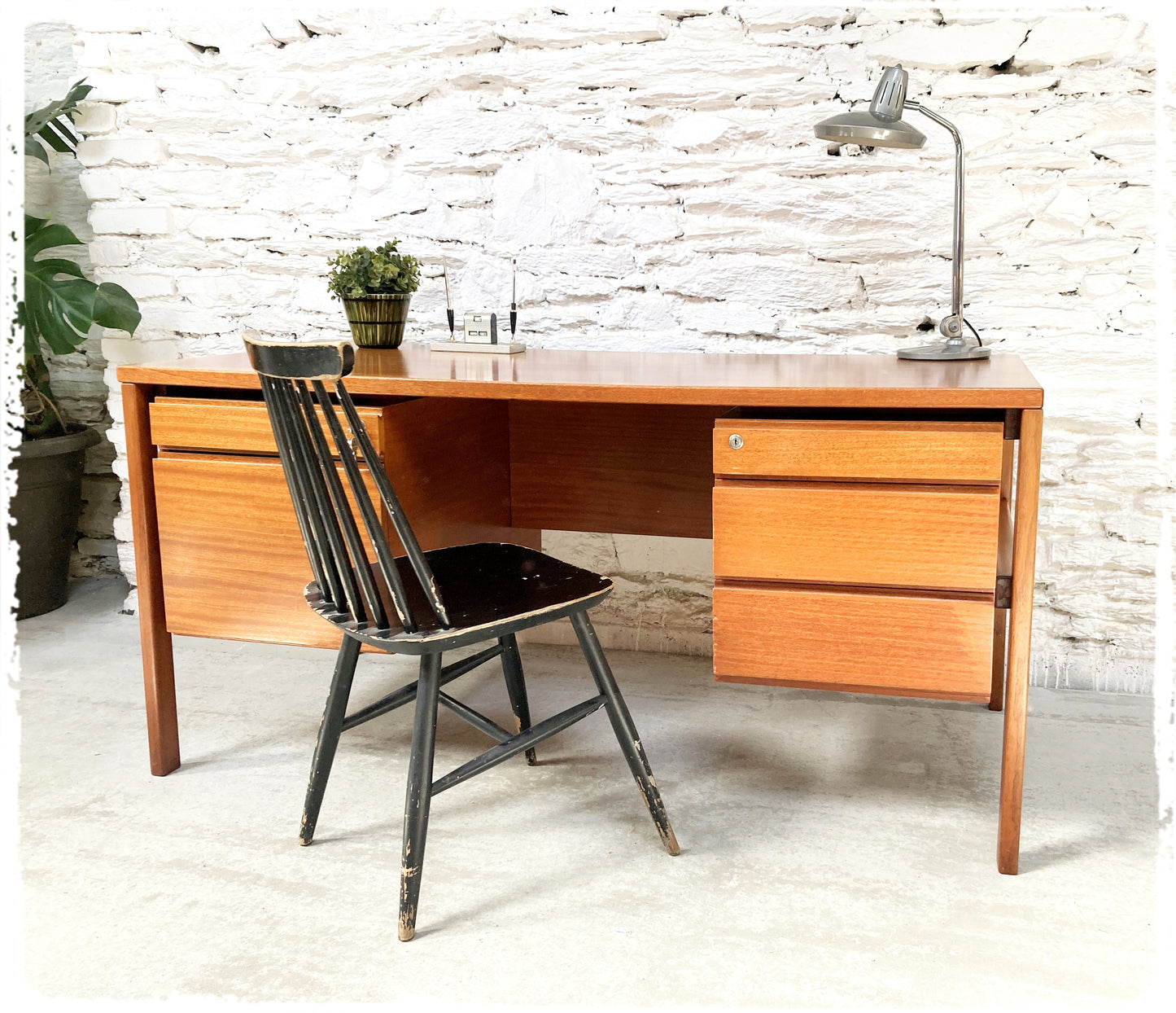 Bureau de Direction Vintage Burwood Années 60