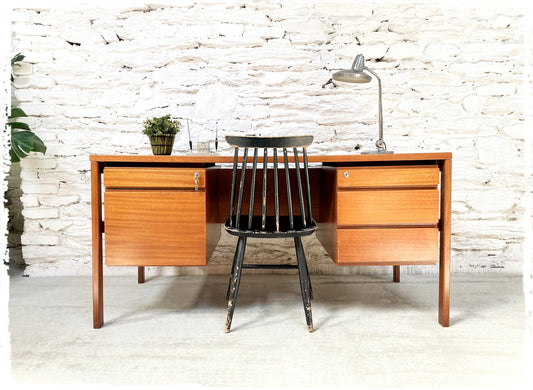 Bureau de Direction Vintage Burwood Années 60