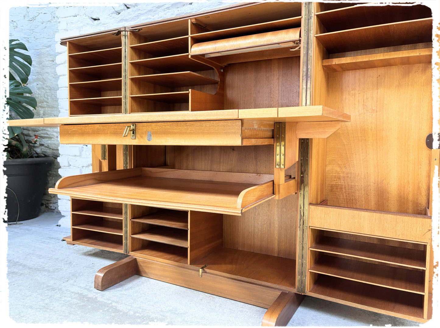 Bureau Magic Box Vintage Mummenthaler & Meier Ateliers Genestar