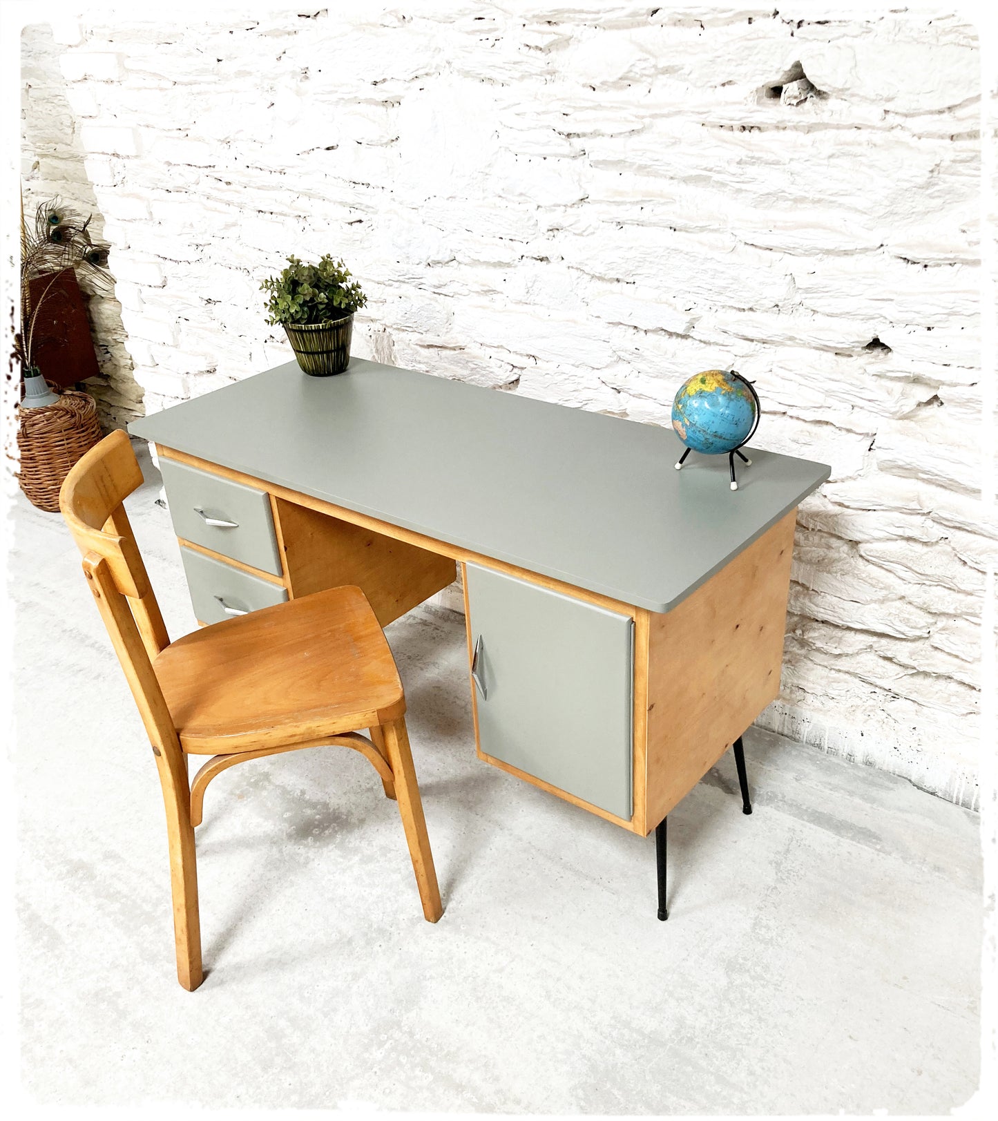 Bureau Vintage Pieds Compas Métal Revisité