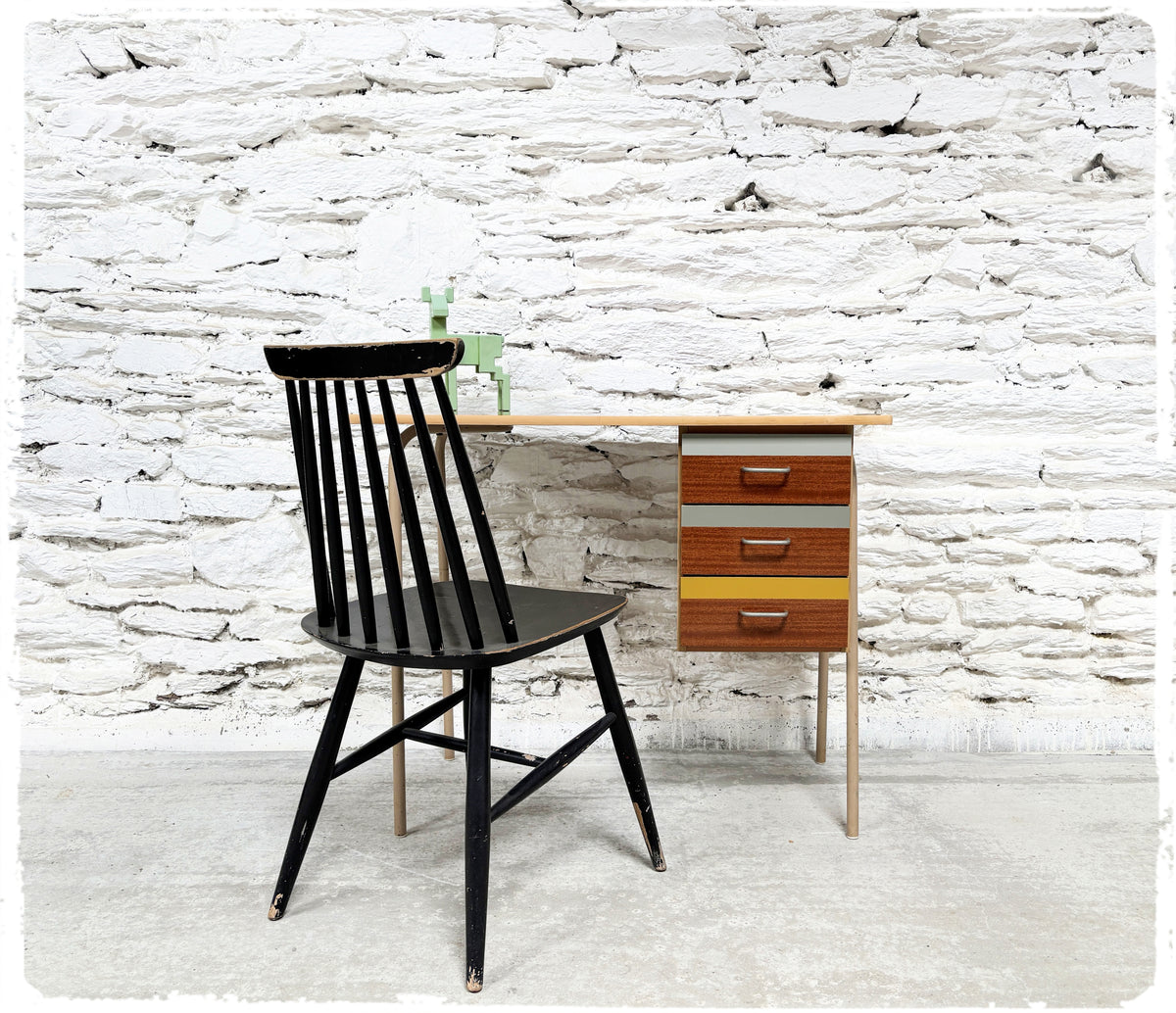 Bureau Vintage Pieds Métal Formica Revisité