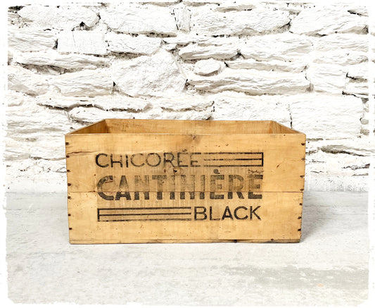 Grande Caisse Ancienne Vintage en Bois Chicorée Cantinière Black