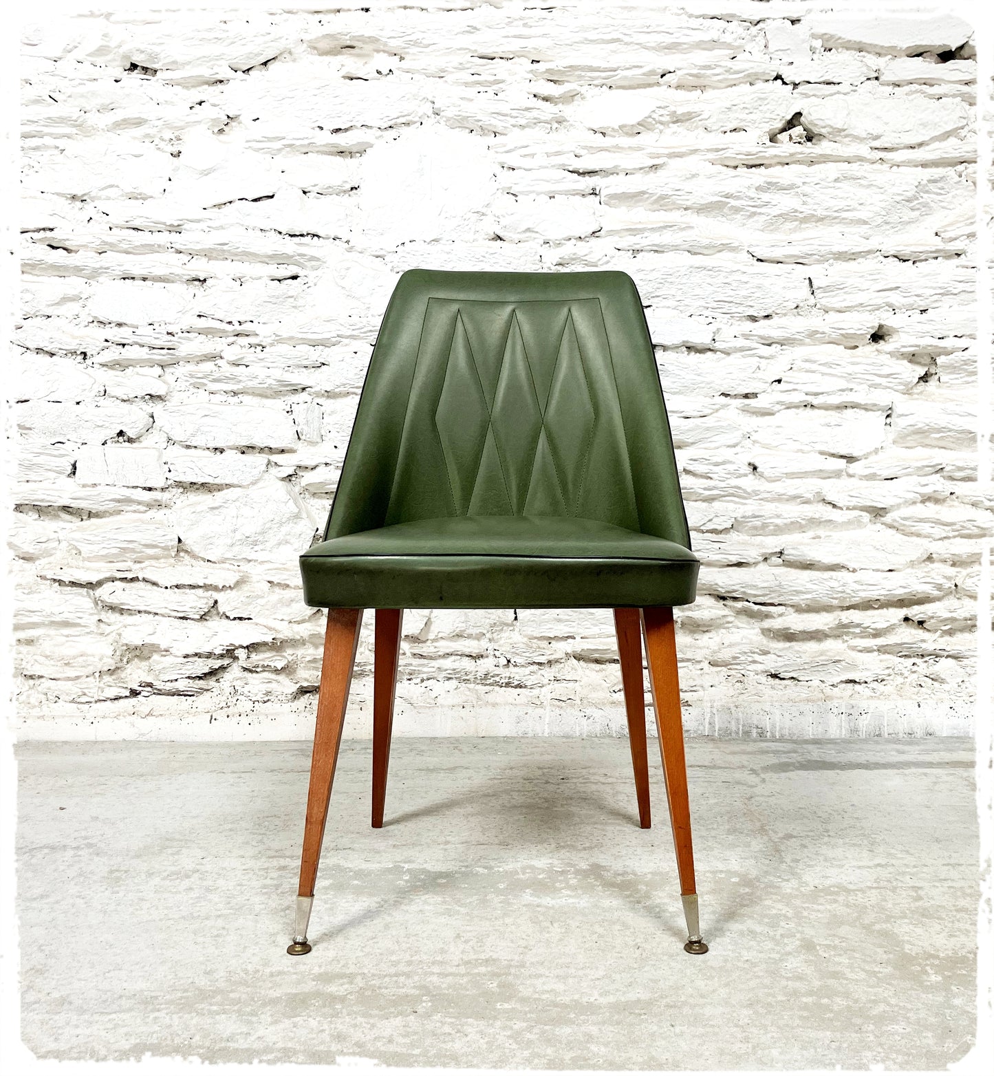 Chaise Cocktail Tonneau Vintage Unifa
