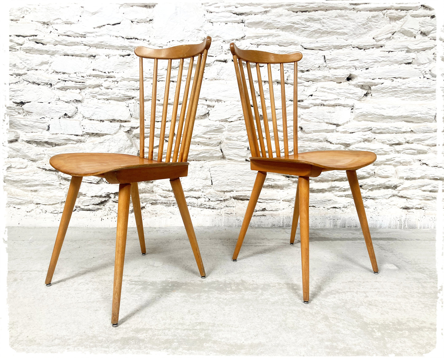 Chaise Vintage Baumann Menuet Pieds Compas