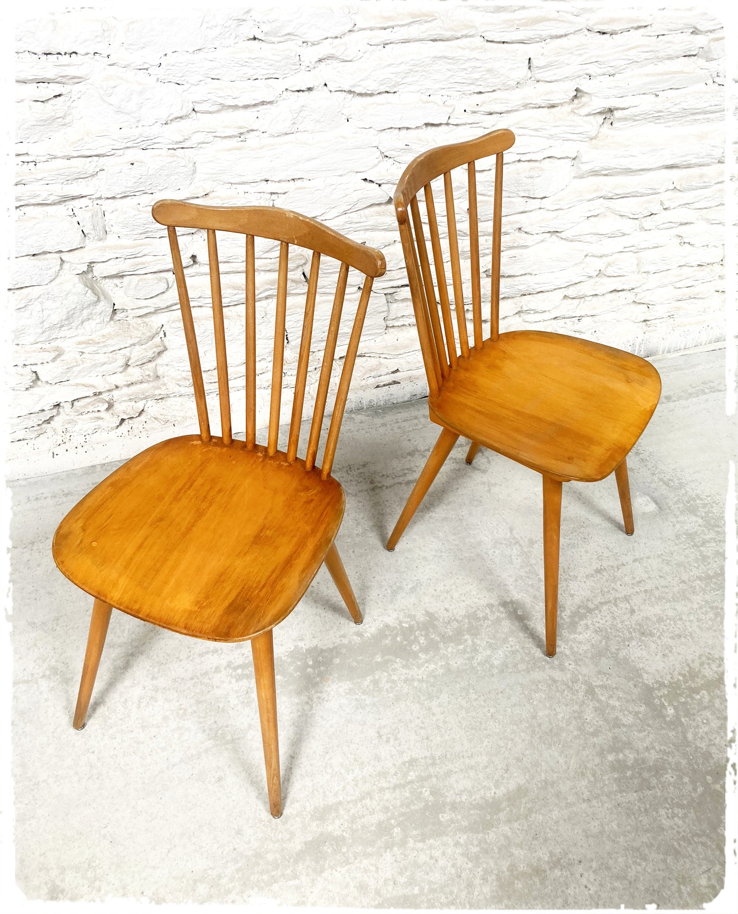 Chaise Vintage Baumann Menuet Pieds Compas
