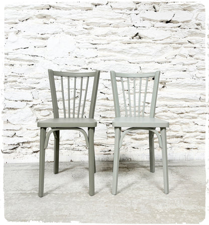 Paire de Chaises Bistrot Vintage Baumann Modèle "53" Revisitée