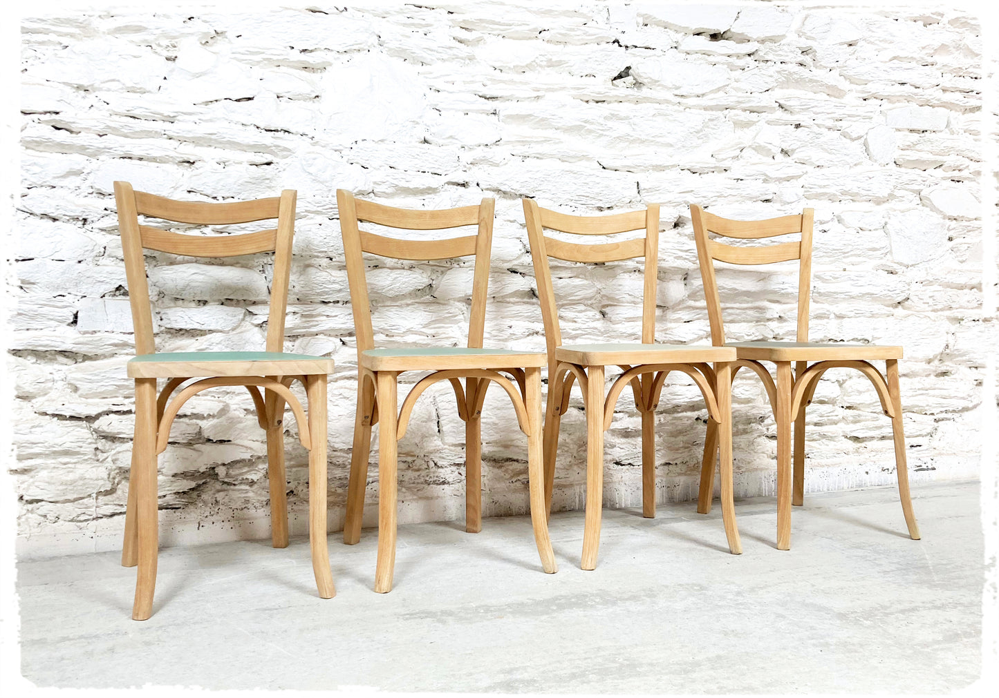 Chaises Bistrot Vintage Baumann Modèle 56 Revisitées