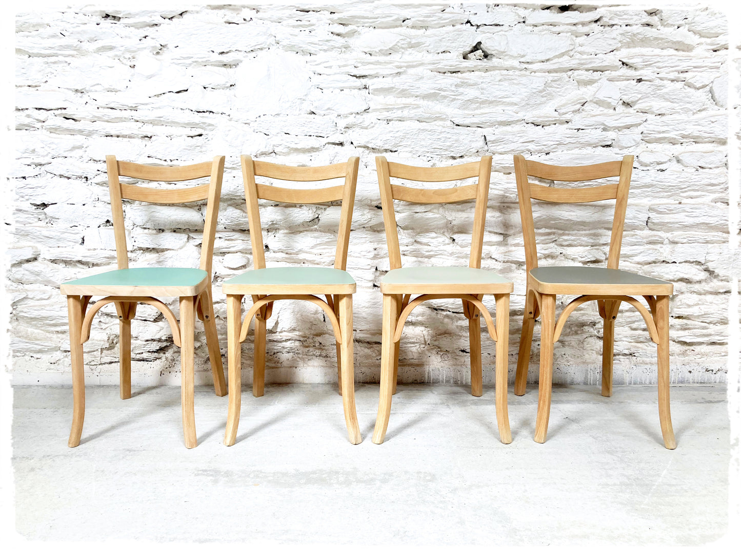 Chaises Bistrot Vintage Baumann Modèle 56 Revisitées