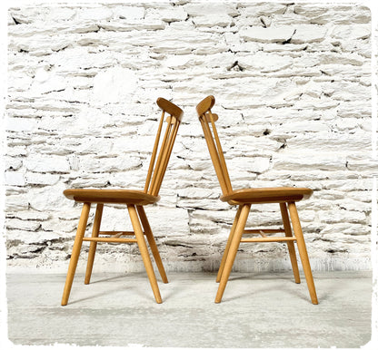 Suite de 4 Chaises Vintage Pieds Compas Style Scandinave