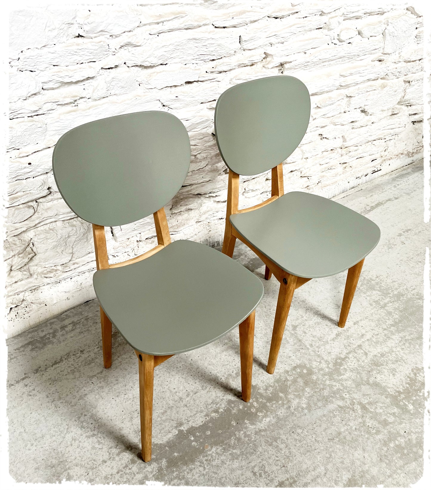 Paire de Chaises Vintage Stella
