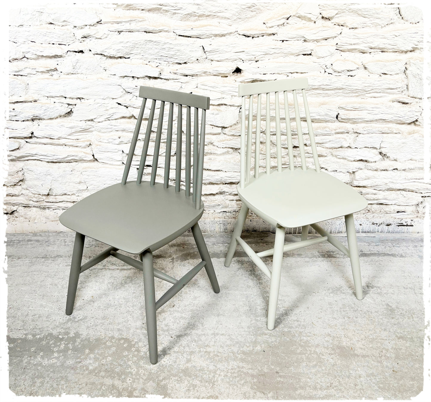Paire de Chaises Vintage Style Scandinave Pieds Compas Revisitées