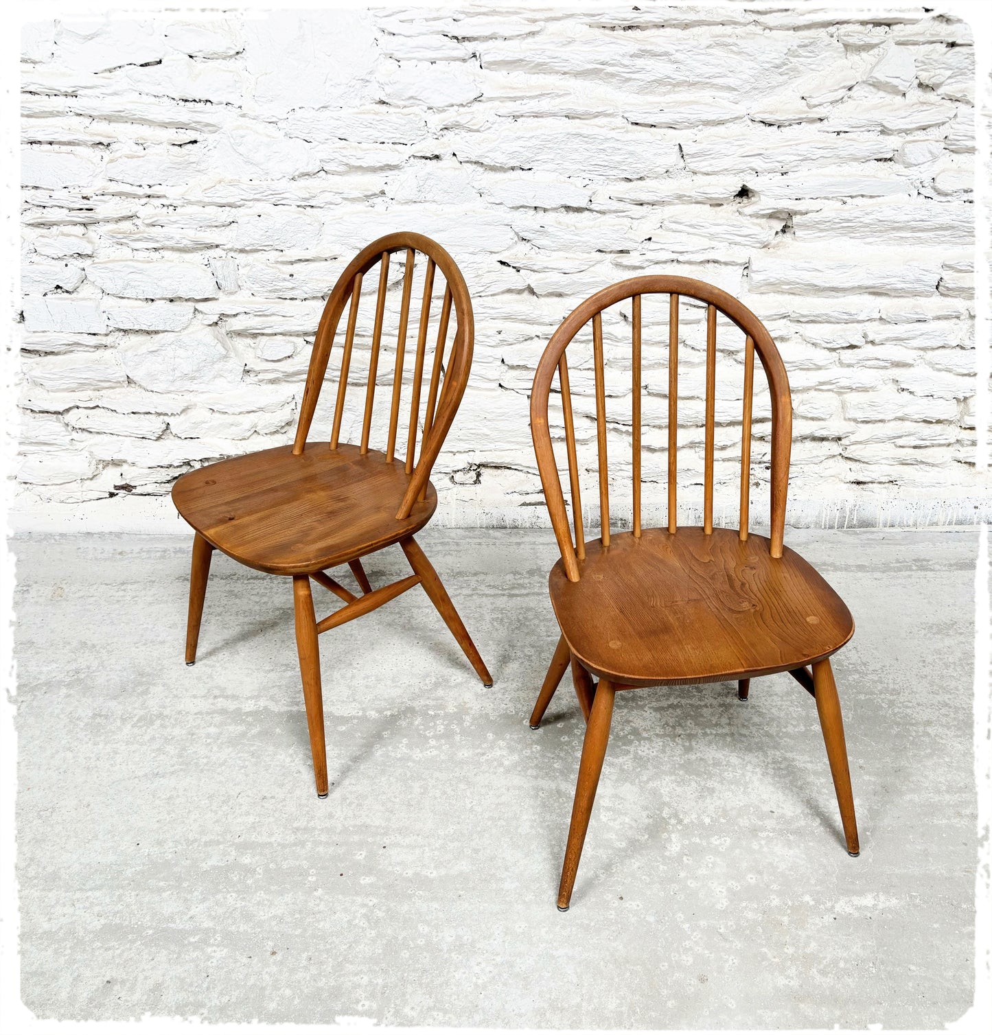 Paire de Chaises Windsor Vintage Ercol en Orme