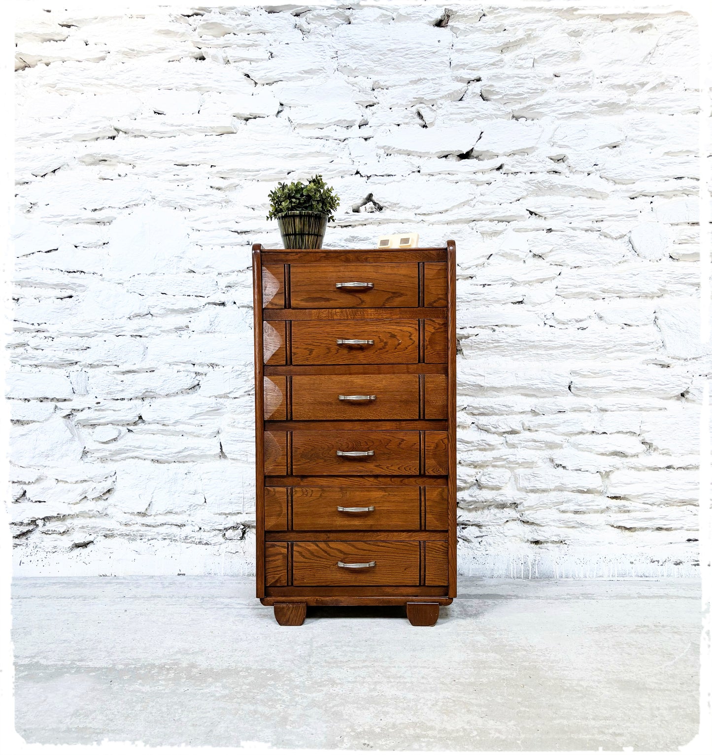 Chiffonnier Commode Haute Vintage en Chêne Massif