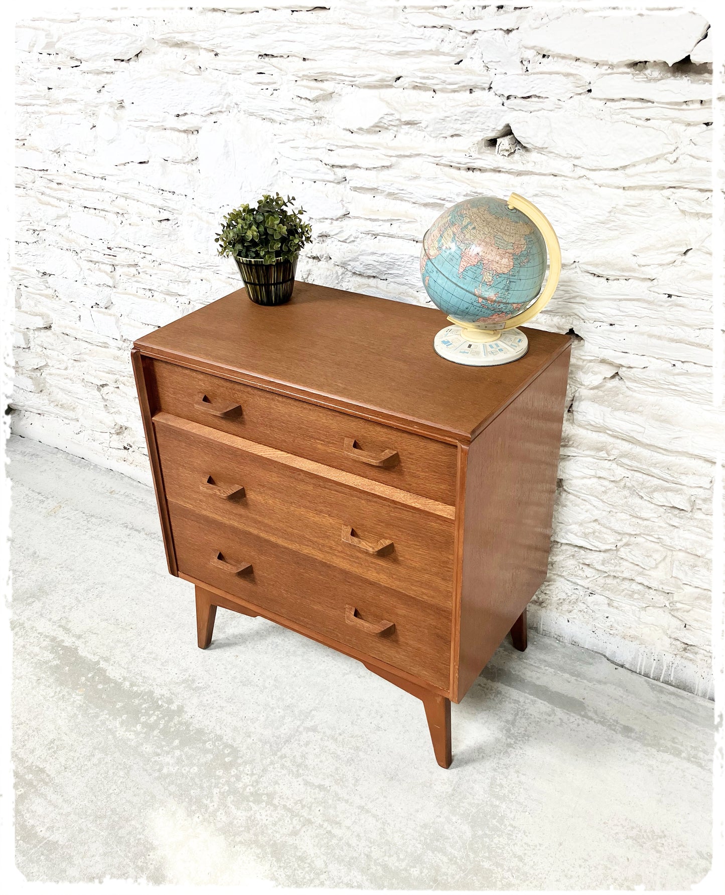 Commode Vintage Pieds Compas en Teck G PLAN