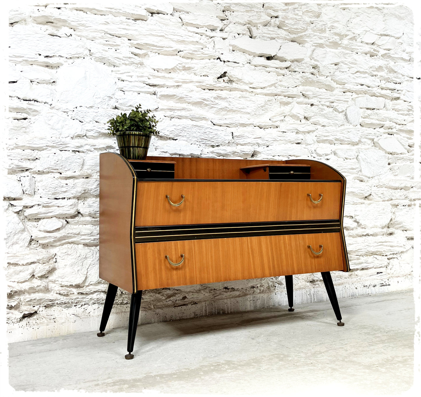 Commode Vintage Pieds Compas Noirs