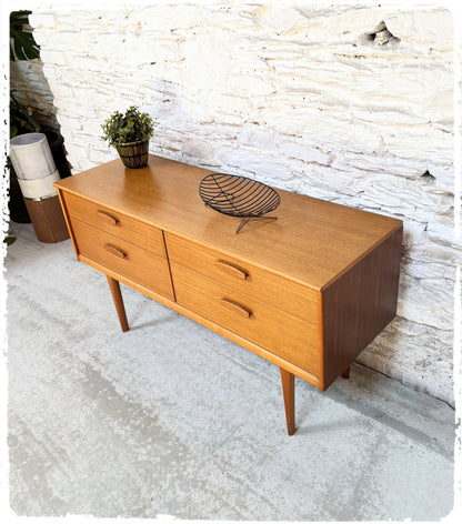 Petite Enfilade Basse Austinsuite Vintage Style Scandinave en Teck
