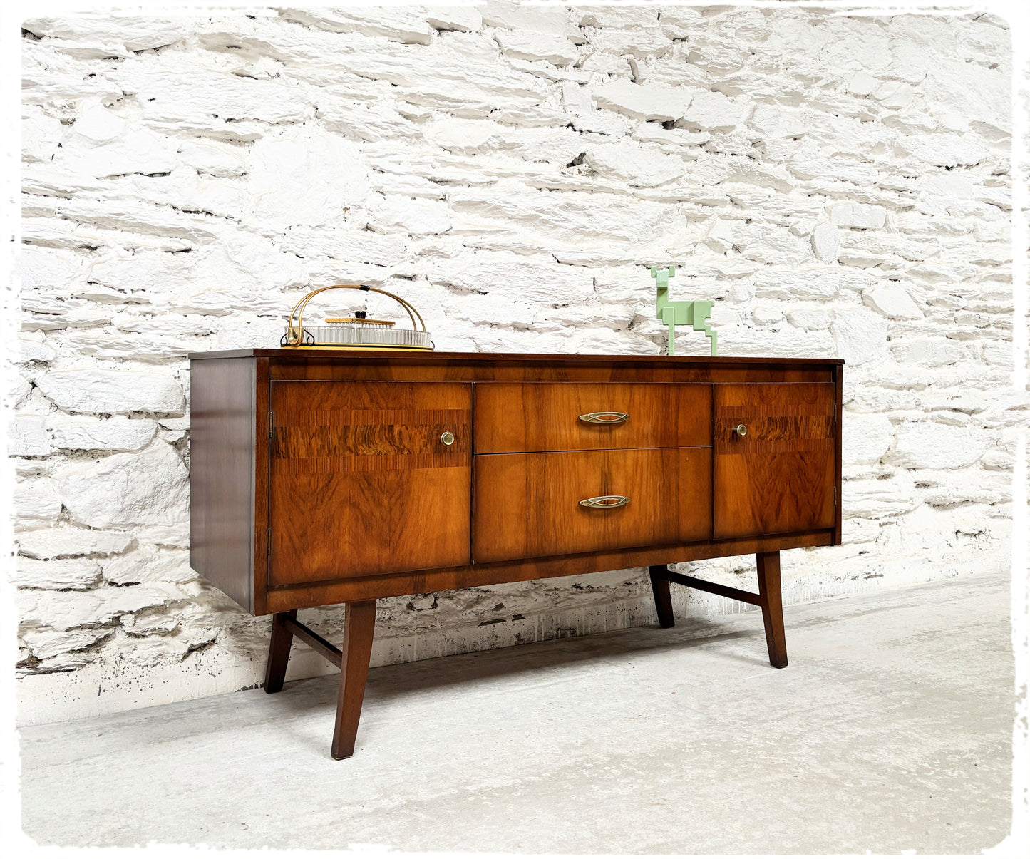 Petite Enfilade Basse Vintage en Palissandre Pieds Compas