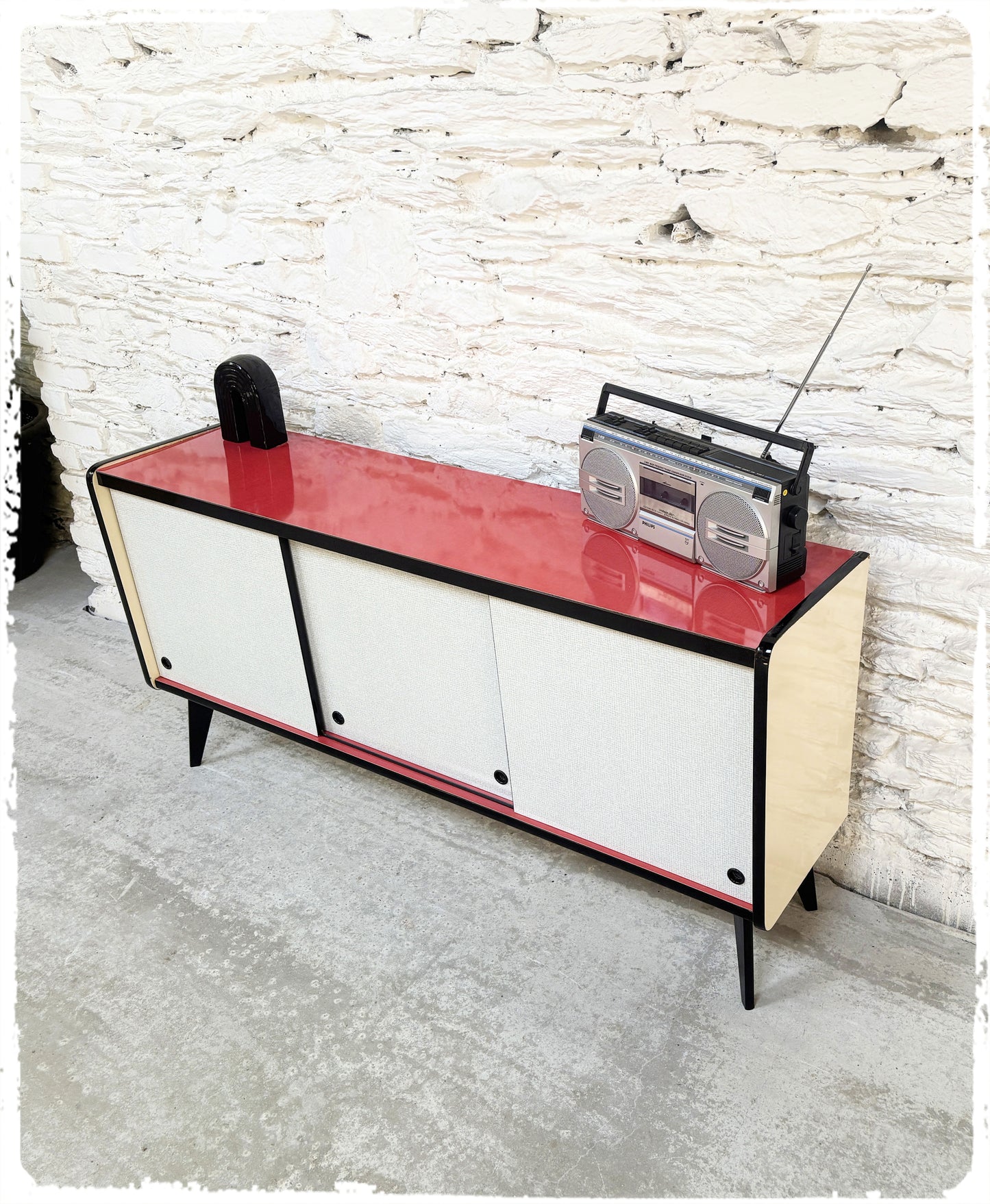 Enfilade Basse Vintage Formica Pieds Compas