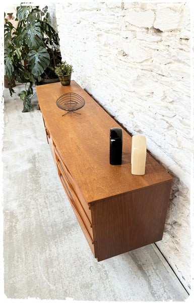 Enfilade Beautility Vintage en Teck Années 60